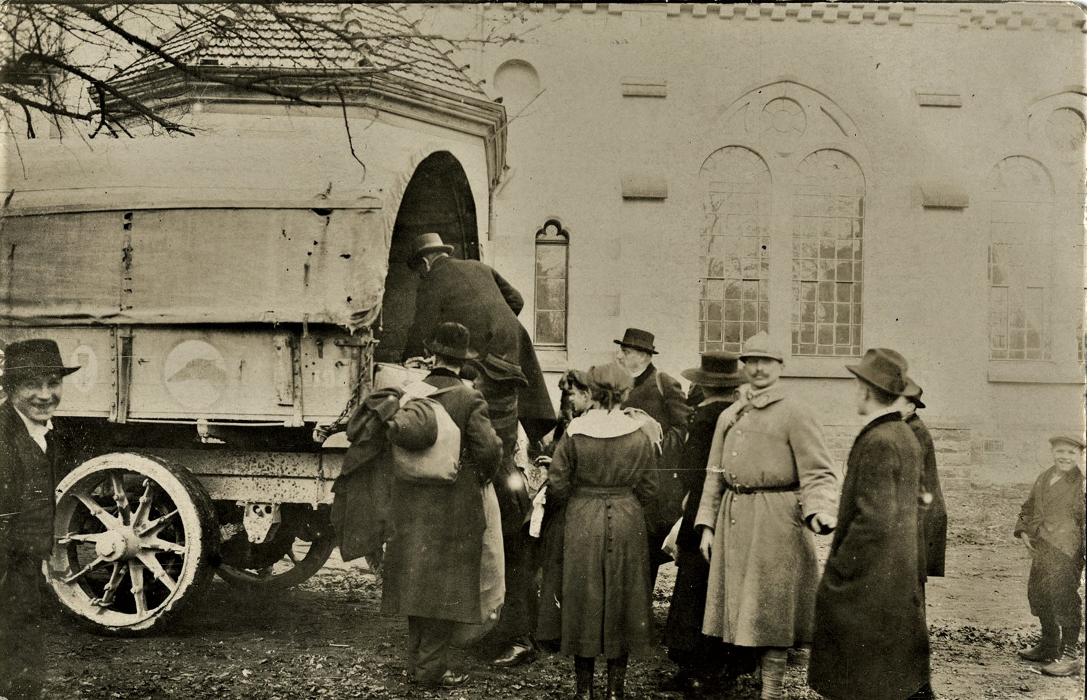 EXPULSIONS-8.12.19182